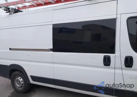 2021 Ram Promaster 2500 из США, поврежденный, VIN 3C6LRVDG9ME548719